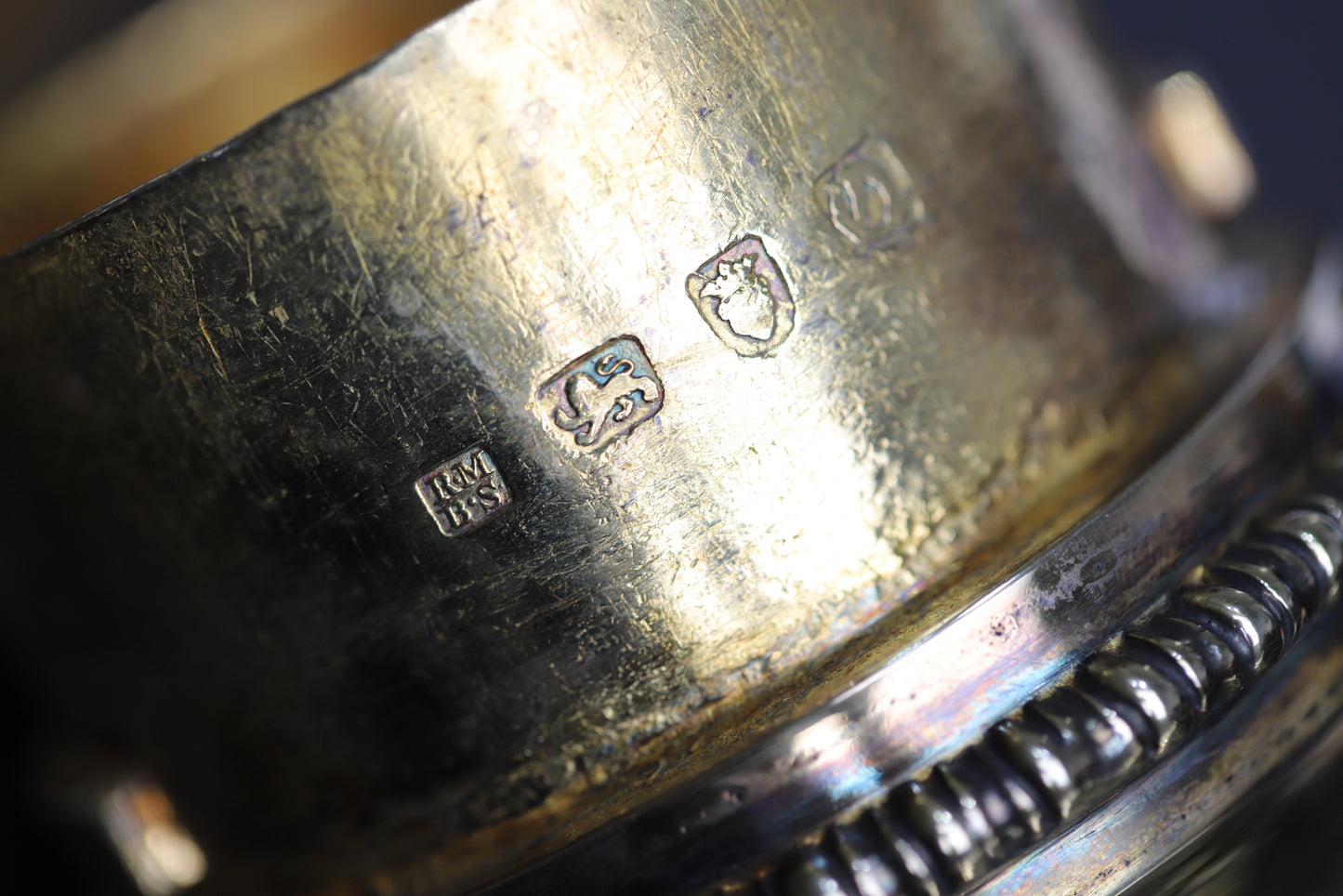 英国スターリングシルバー金箔コールドケトル